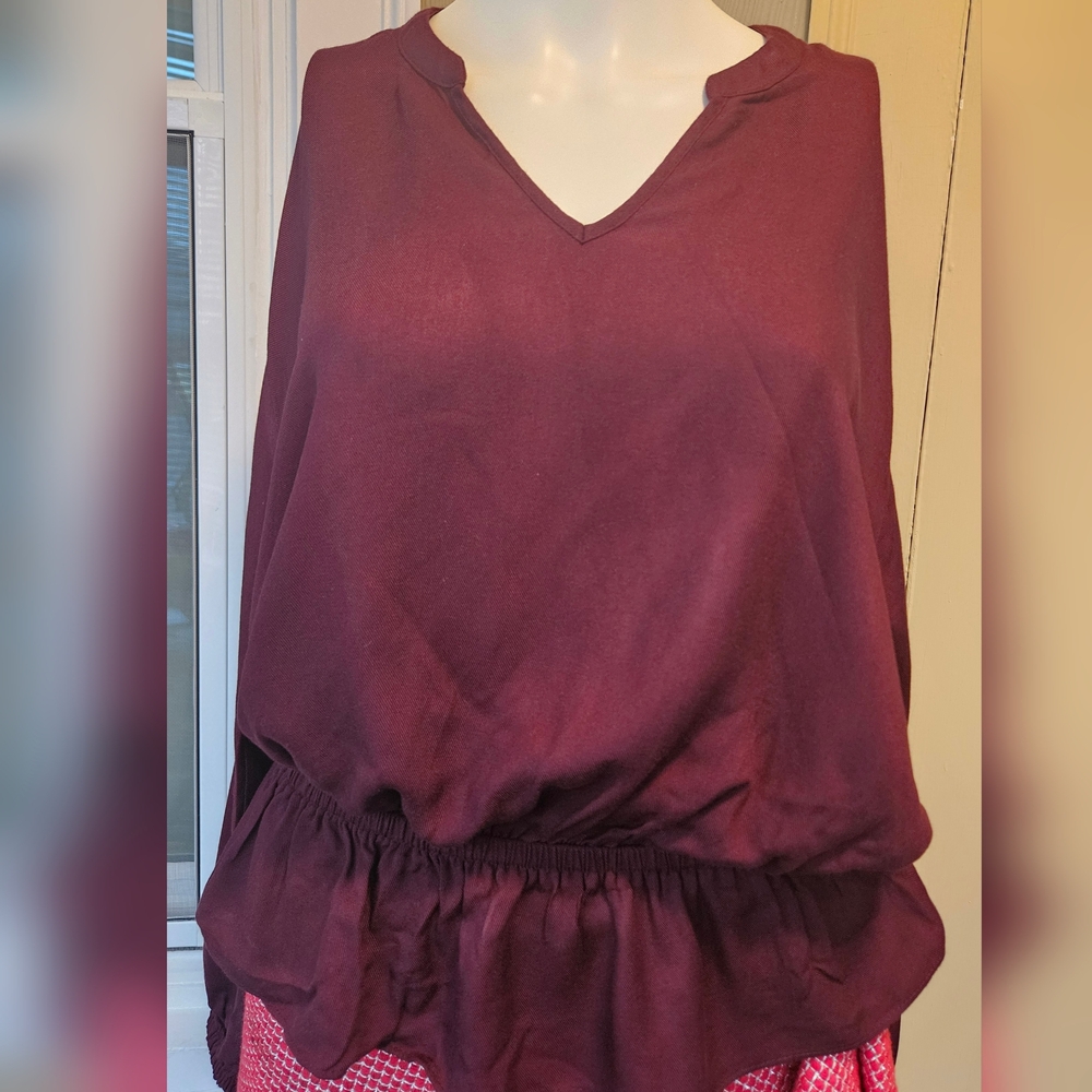 Jennifer Lopez' top, XS, Burgundy - Pre-owned